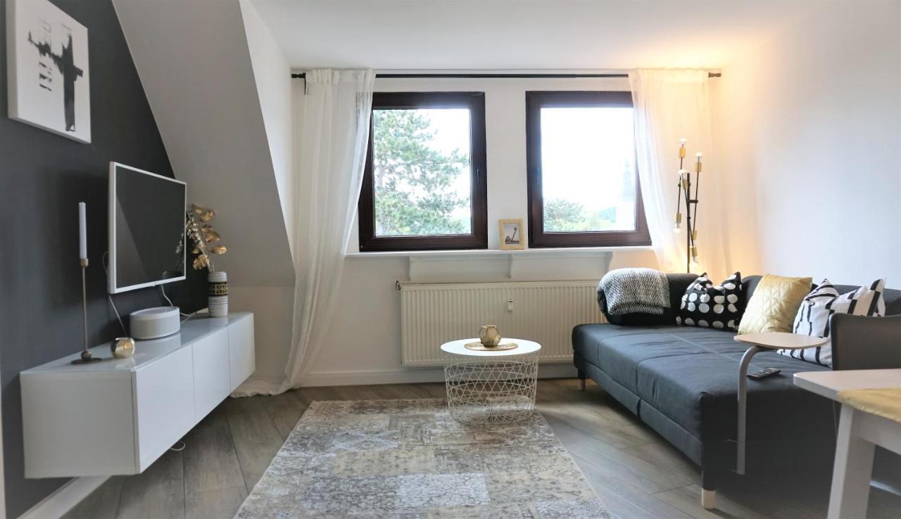 Goldrausch - Glanzvolle Ferienwohnung In Meissen Am Lutherplatz Bagian luar foto