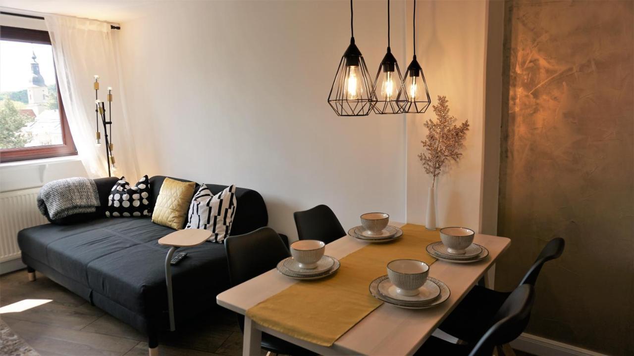 Goldrausch - Glanzvolle Ferienwohnung In Meissen Am Lutherplatz Bagian luar foto